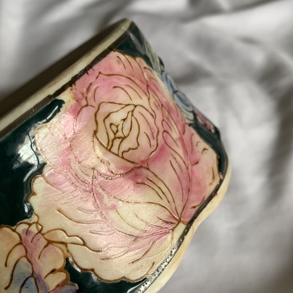 Vintage Floral Chinoiserie Trinket Box - Picture 9 of 15